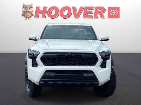 New 2026 Toyota Tacoma TRD Off-Road AWD/4WD image 7