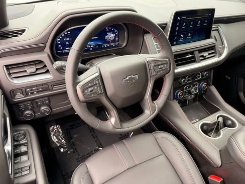 Used 2023 Chevrolet Suburban RST w/ Luxury Package AWD/4WD image 20