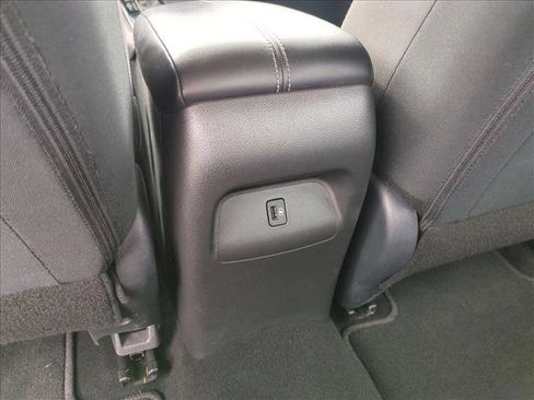 Used 2024 Nissan Sentra SV image 16