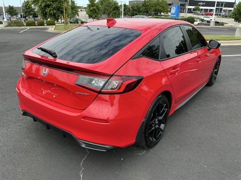 Used 2025 Honda Civic Sport image 3