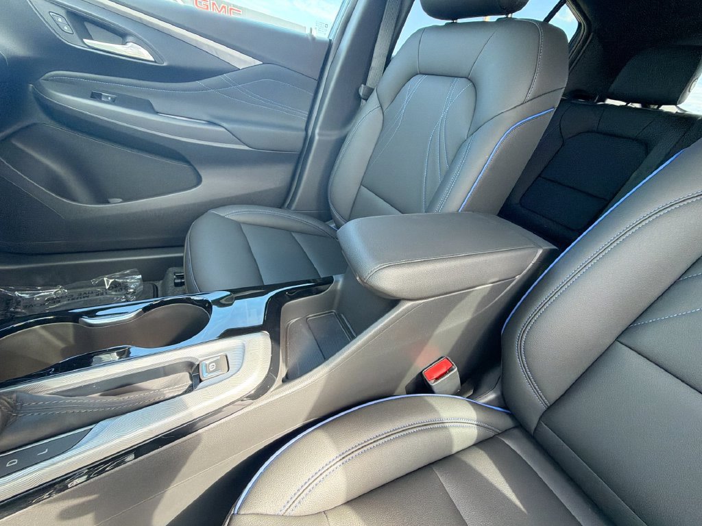 New 2026 Buick Envista Sport Touring w/ Convenience I Package FWD image 24