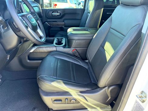 Used 2022 GMC Sierra 2500 Denali w/ Technology Package image 12