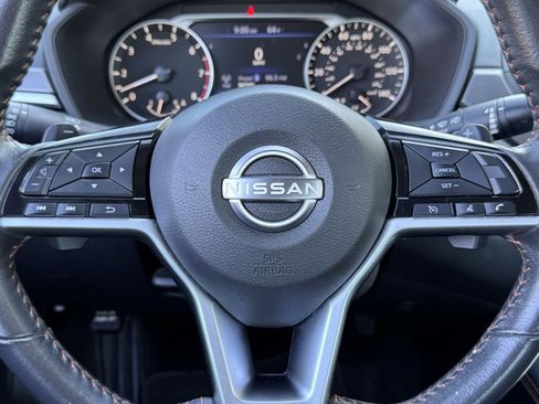 Used 2024 Nissan Altima 2.5 SR image 6