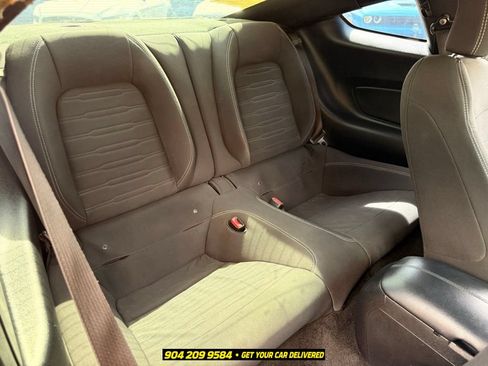 Used 2017 Ford Mustang GT RWD image 32
