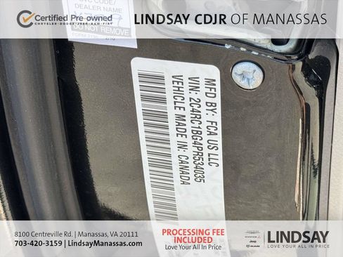 Used 2023 Chrysler Pacifica Touring-L FWD image 15