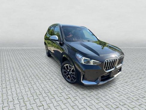 Used 2023 BMW X1 xDrive28i w/ Convenience Package AWD/4WD image 2