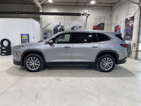 New 2026 Buick Enclave Preferred w/ Power Package image 5