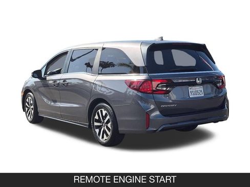 Used 2025 Honda Odyssey EX-L image 7