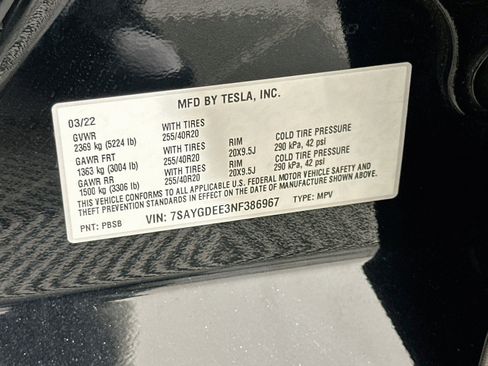 Used 2022 Tesla Model Y Long Range AWD/4WD image 12