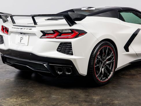 Used 2023 Chevrolet Corvette Stingray Premium Conv RWD image 23