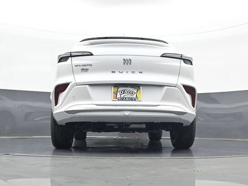 Used 2026 Buick Envista Avenir FWD image 26