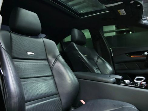Used 2012 Mercedes-Benz CLS 63 AMG image 29