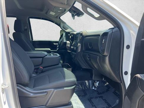 Used 2025 Chevrolet Silverado 2500 Custom AWD/4WD image 21