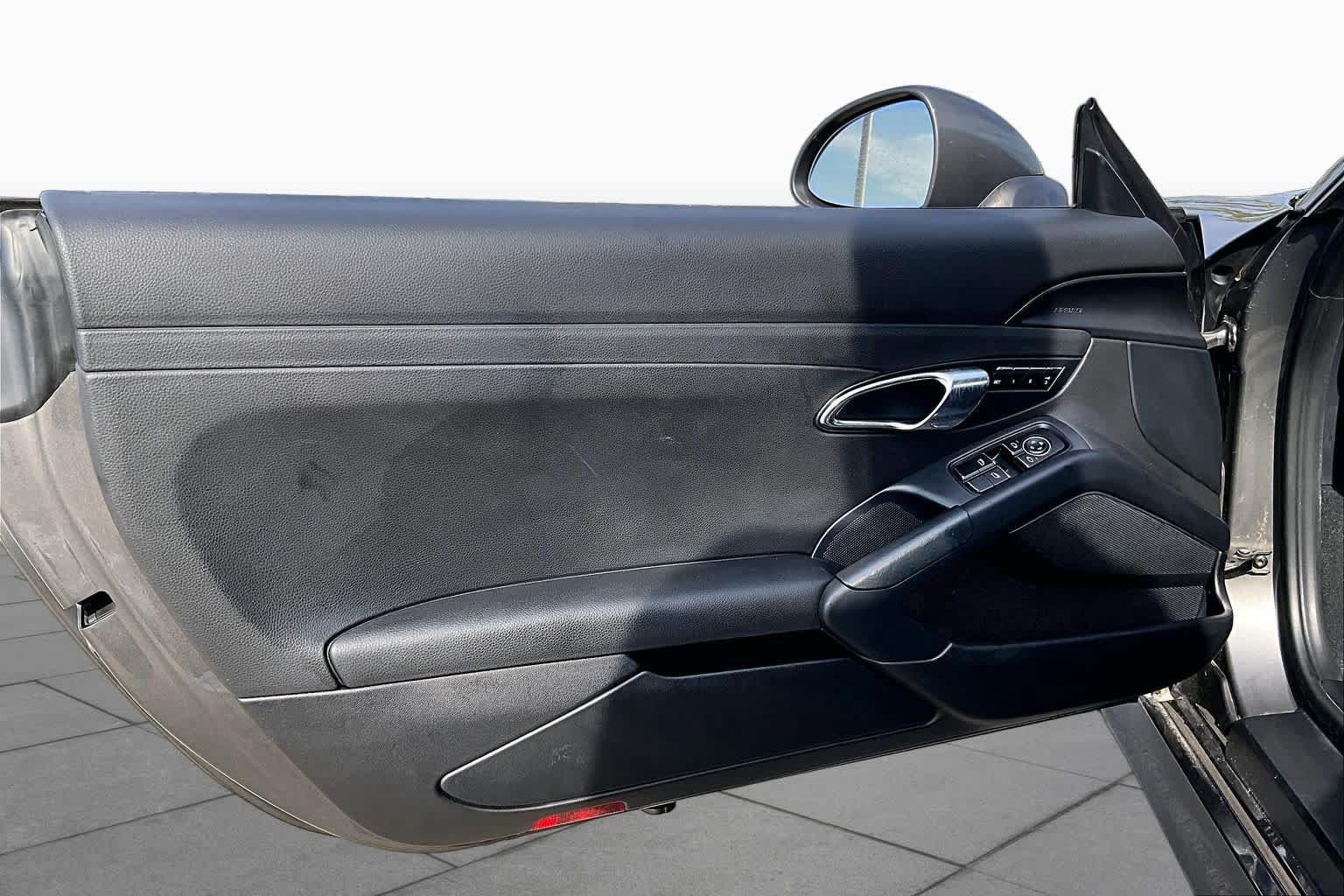 Used 2014 Porsche Cayman RWD image 19