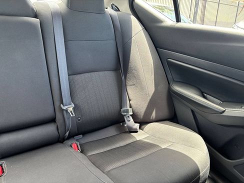 Used 2025 Nissan Altima 2.5 SV FWD image 37