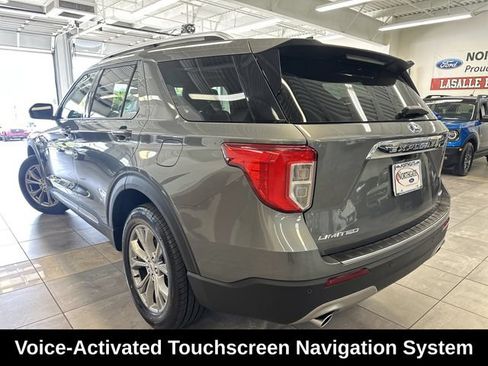 Used 2024 Ford Explorer Limited AWD/4WD image 16