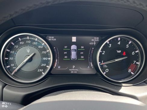 New 2024 Maserati Levante Trofeo image 27