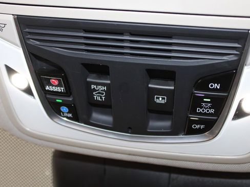Used 2019 Acura RDX FWD image 47