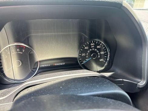 Used 2016 Ford F150 Platinum w/ Equipment Group 701A Luxury AWD/4WD image 5