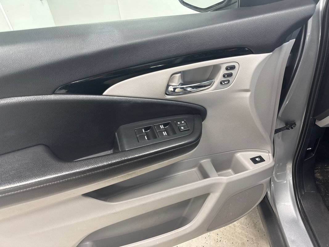 Used 2020 Honda Ridgeline RTL-E image 13