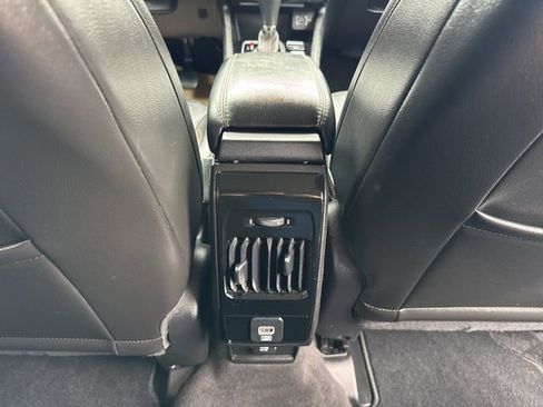 Used 2022 Jeep Compass Limited AWD/4WD image 24