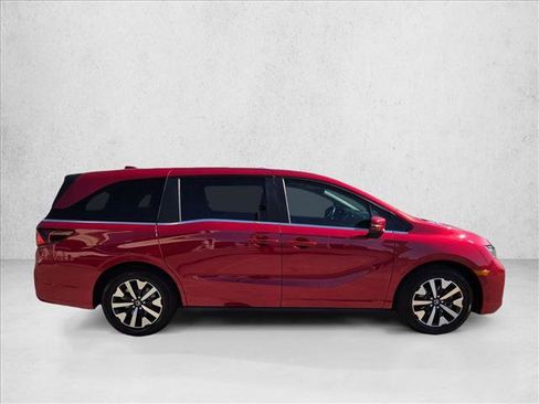 Used 2025 Honda Odyssey EX-L image 4