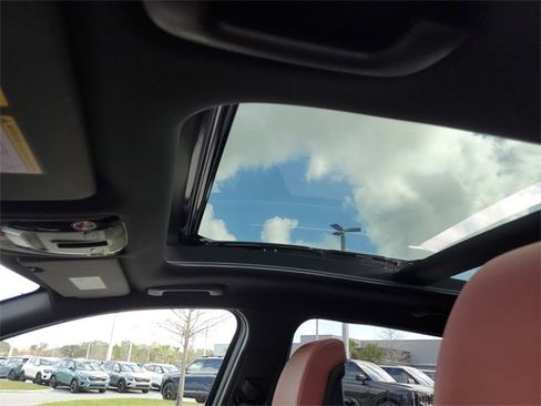 Certified 2024 Kia Sportage SX image 31