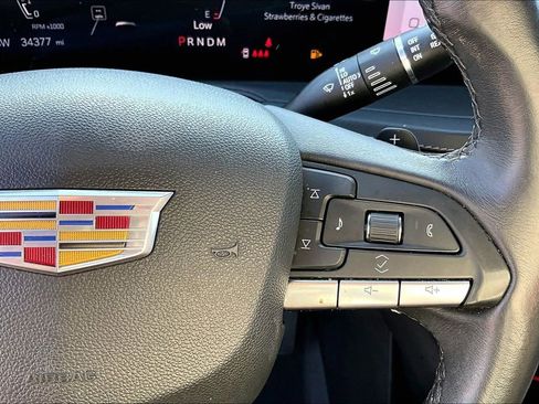 Used 2024 Cadillac XT4 Premium Luxury image 28
