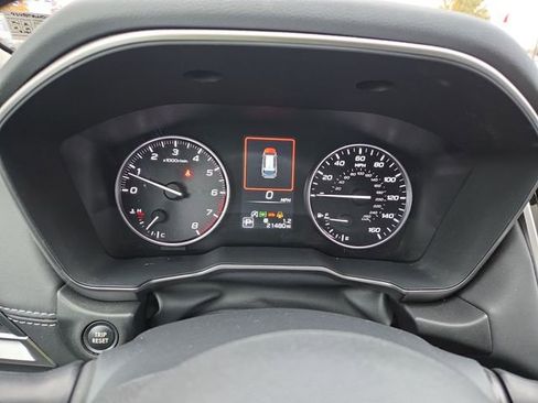 Used 2023 Subaru Outback Limited XT image 11