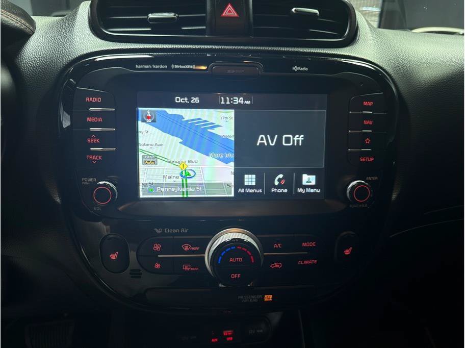 Used 2018 Kia Soul ! w/ Tech Package FWD image 23