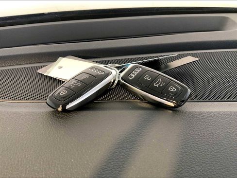 Used 2023 Audi Q7 3.0T Premium Plus image 21