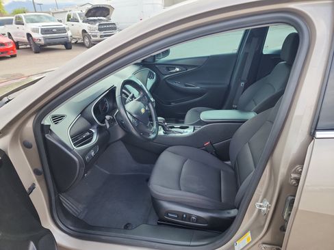 Used 2024 Chevrolet Malibu RS w/ LPO, Floor Liner Package FWD image 12