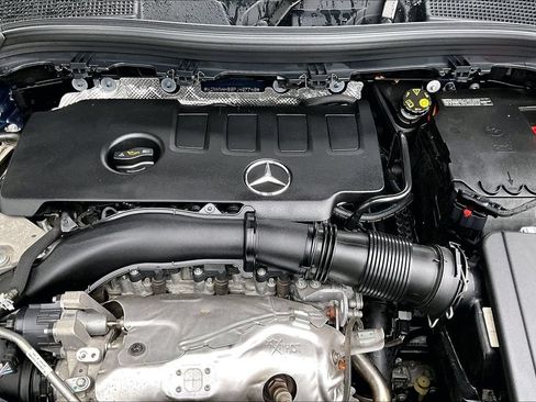 Certified 2023 Mercedes-Benz GLA 250 4MATIC image 9