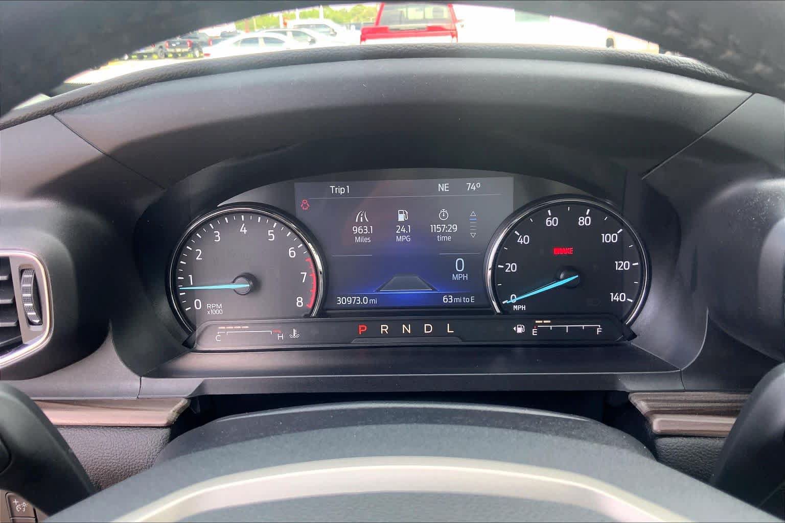 Used 2022 Ford Explorer Limited w/ Equipment Group 301A RWD image 26