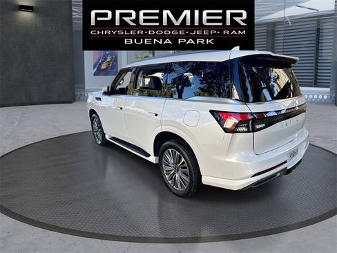 Used 2025 INFINITI QX80 Luxe image 5