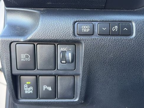 Used 2020 Lexus IS 300 F Sport image 16