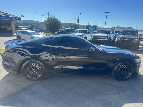 Used 2018 Ford Mustang Shelby GT350 w/ Electronics Package image 4