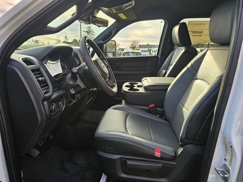 New 2026 RAM 3500 Tradesman image 18