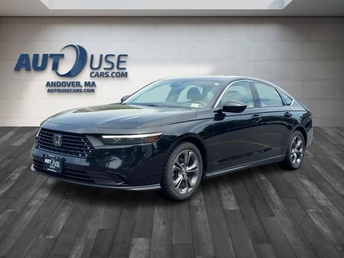 Used 2023 Honda Accord EX image 1