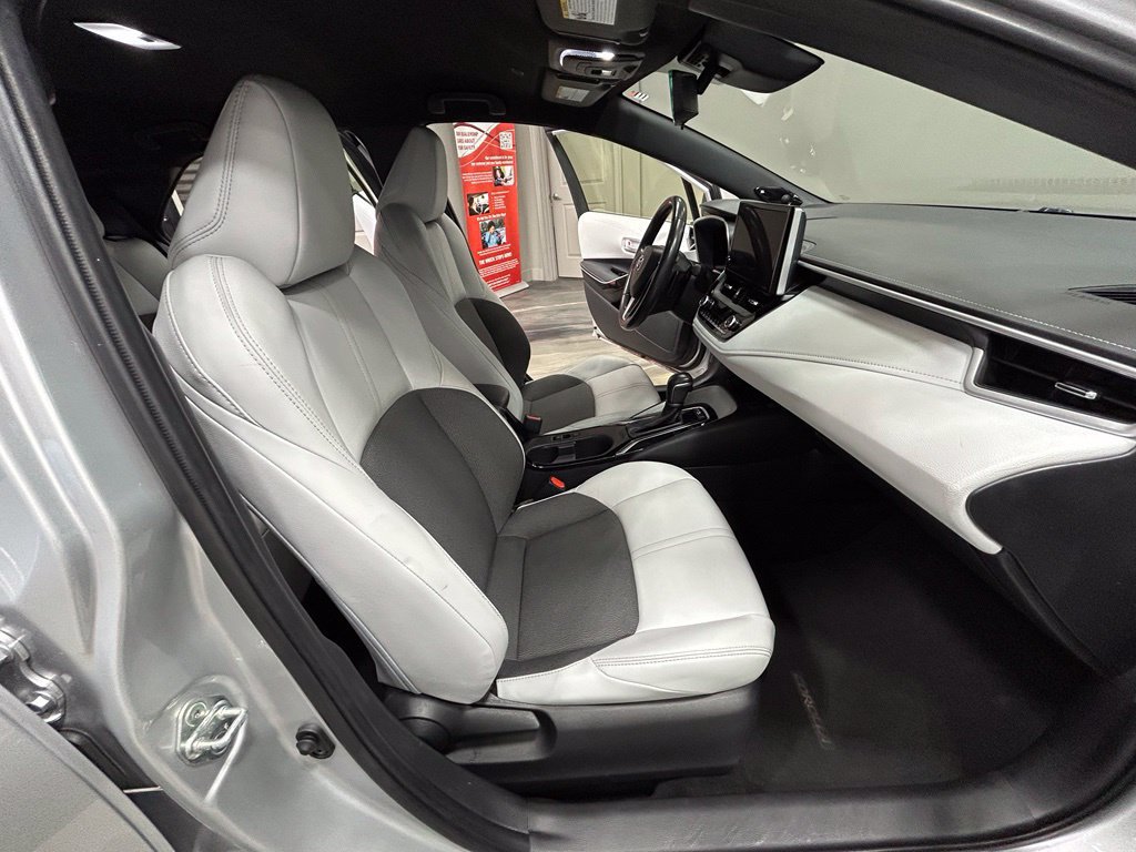 Used 2024 Toyota Corolla XSE FWD image 35