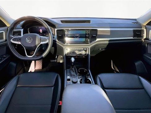 Used 2022 Volkswagen Atlas SE image 15
