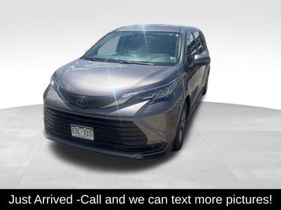 Used 2022 Toyota Sienna LE