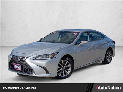 Used 2019 Lexus ES 350 w/ Accessory Package 2