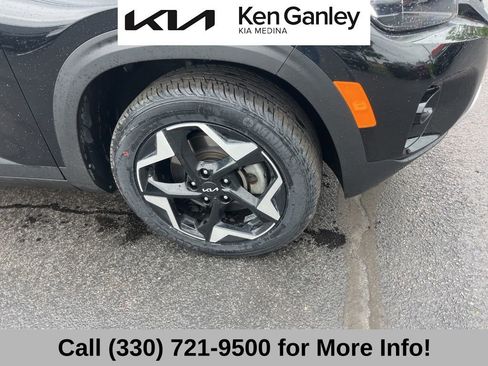 Certified 2024 Kia Seltos EX AWD/4WD image 22