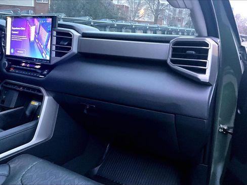 Used 2023 Toyota Tundra Limited image 15