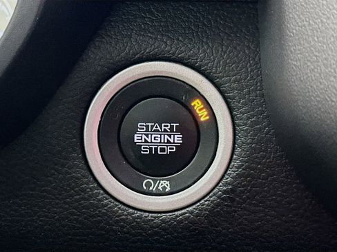 Used 2025 RAM 1500 Big Horn image 24