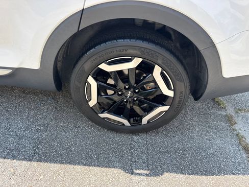 Used 2023 Kia Telluride S FWD image 19