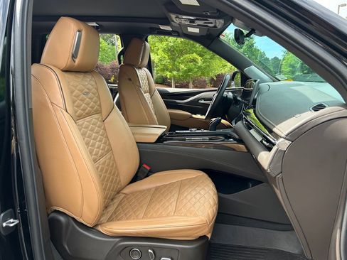 Used 2024 Cadillac Escalade Sport w/ LPO, ONYX Package AWD/4WD image 54