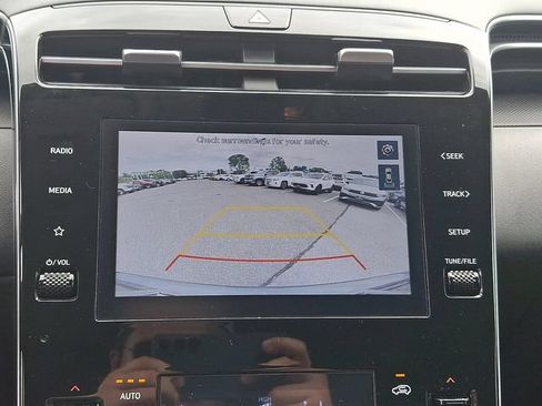 Used 2022 Hyundai Tucson Blue AWD/4WD image 11