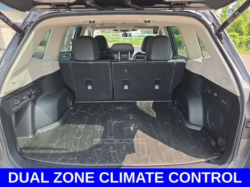 Certified 2023 Subaru Forester Limited AWD/4WD image 17
